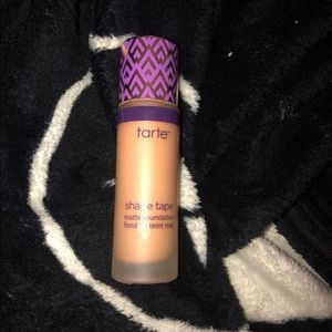Tarte shape tape matte foundation. - tan honey